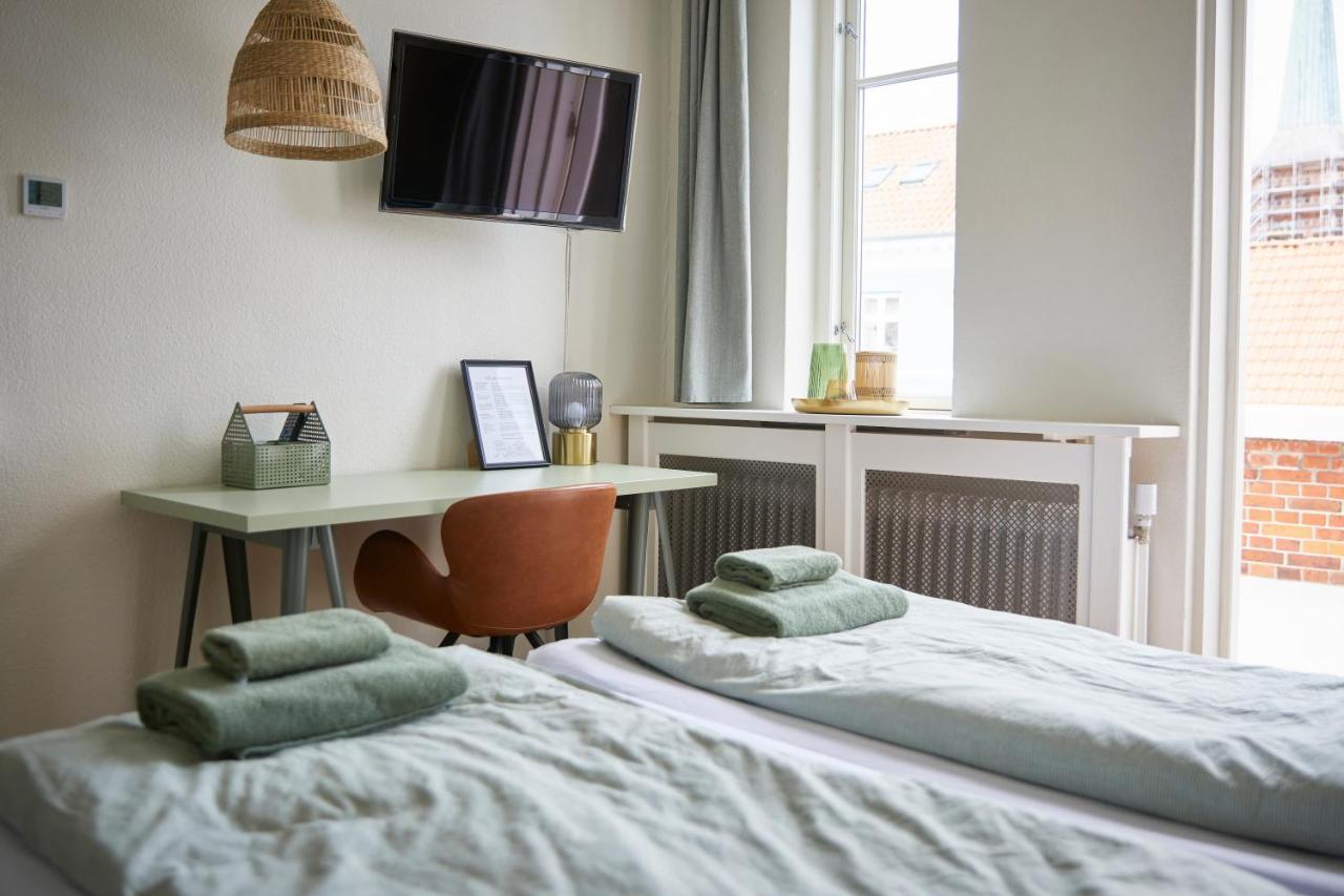 Hotel Villa Gulle 뉘보르 외부 사진